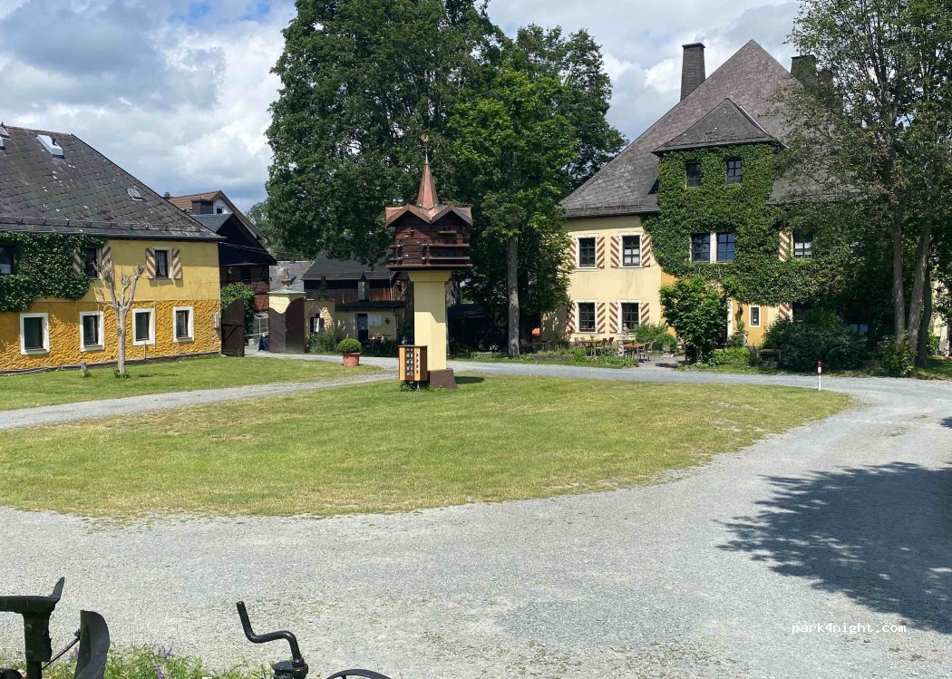 Hotel & Campingplatz Schloss Issigau — foto 2