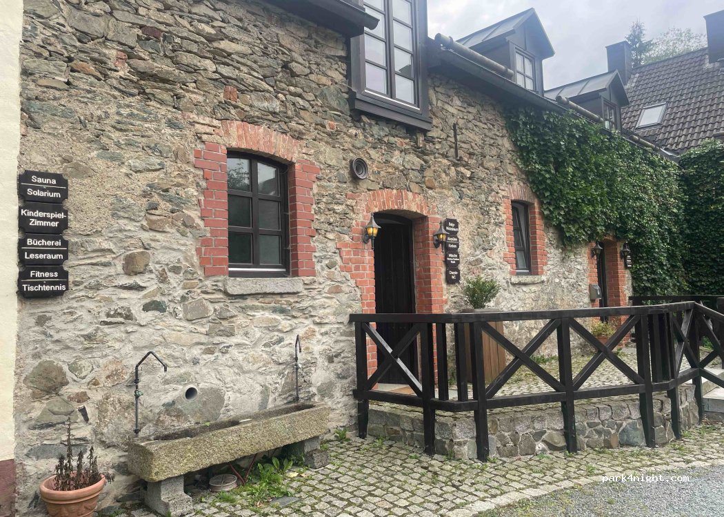 Hotel & Campingplatz Schloss Issigau — foto 4
