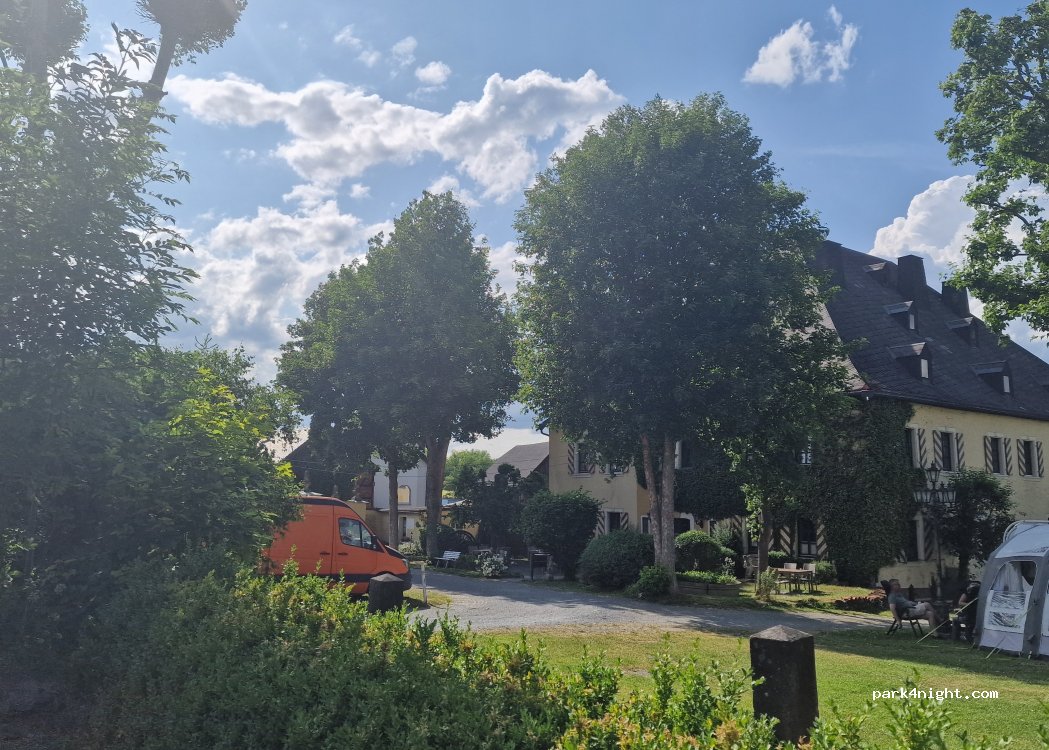 Hotel & Campingplatz Schloss Issigau — foto 5