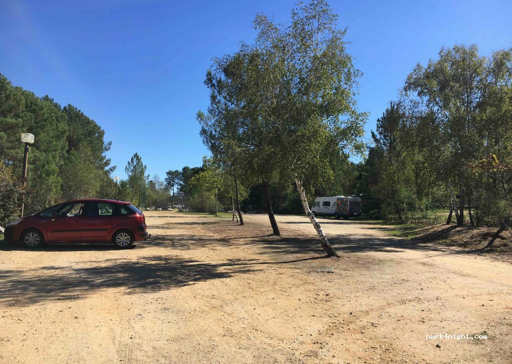 (17130) Montendre - Unnamed Road — foto