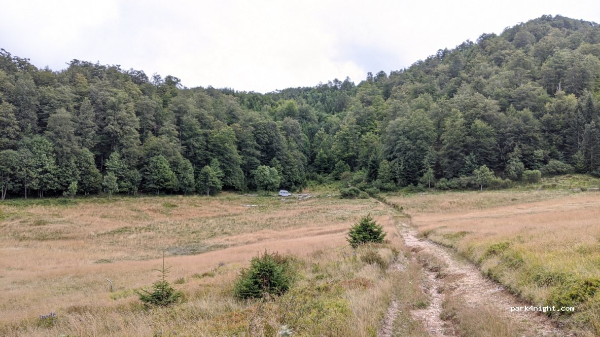 (51315) Begovo Razdolje - Unnamed Road — foto