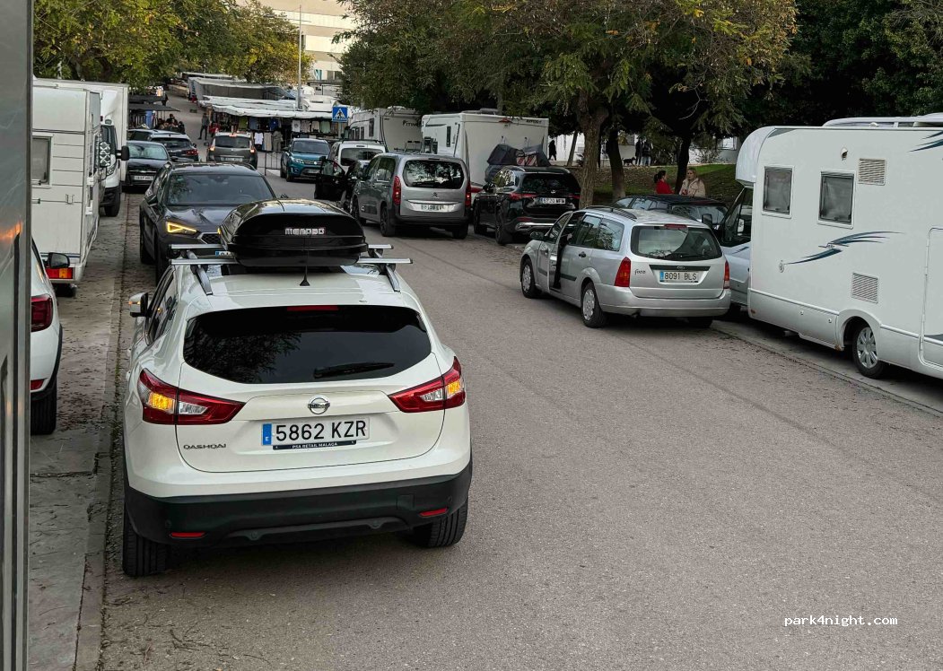 (29680) Estepona - 15 Avenida Puerta del Mar — foto 2