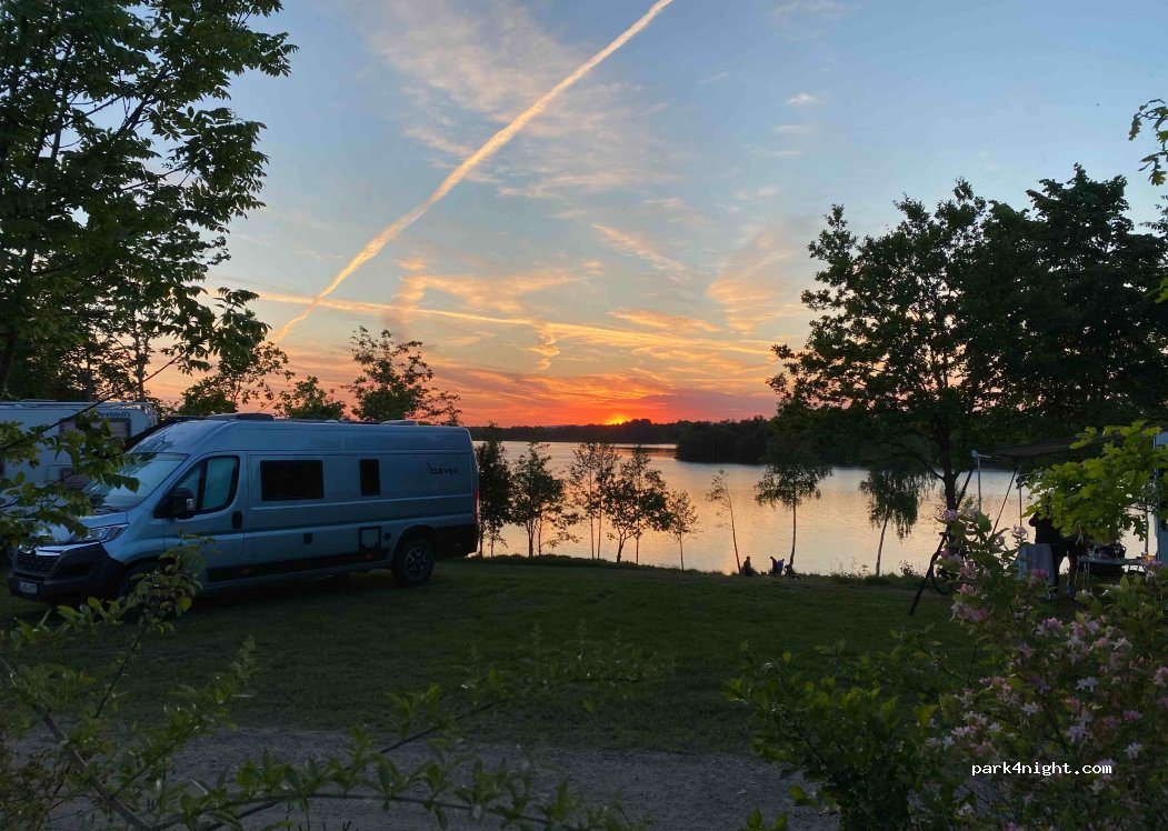 Wohnmobilstellplatz Oberpfälzer Seenland — foto