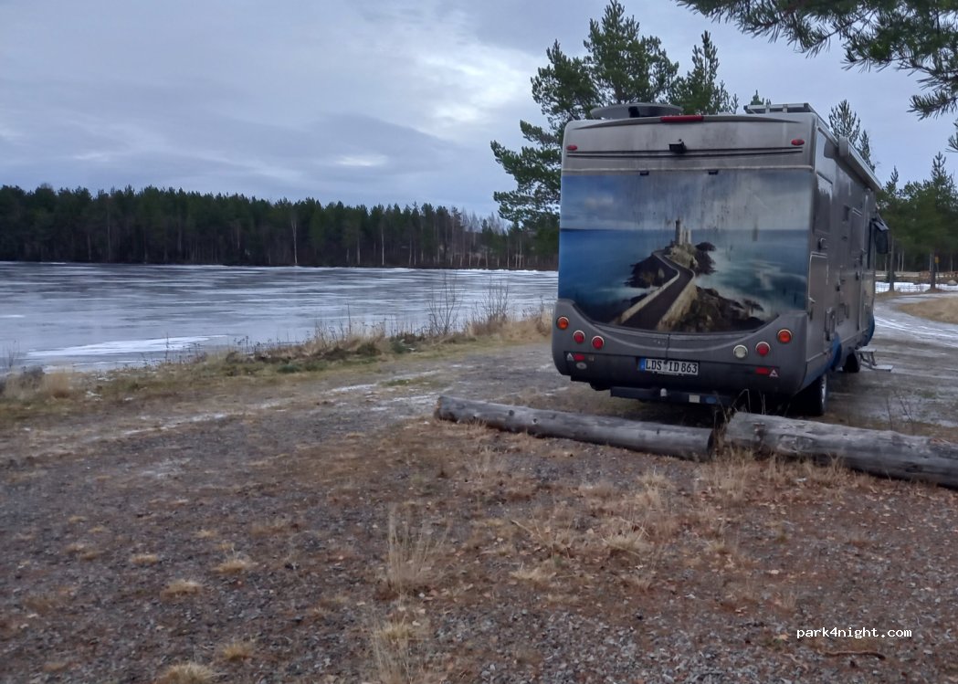 (845 95) Rätan - 10 Sjövägen — foto