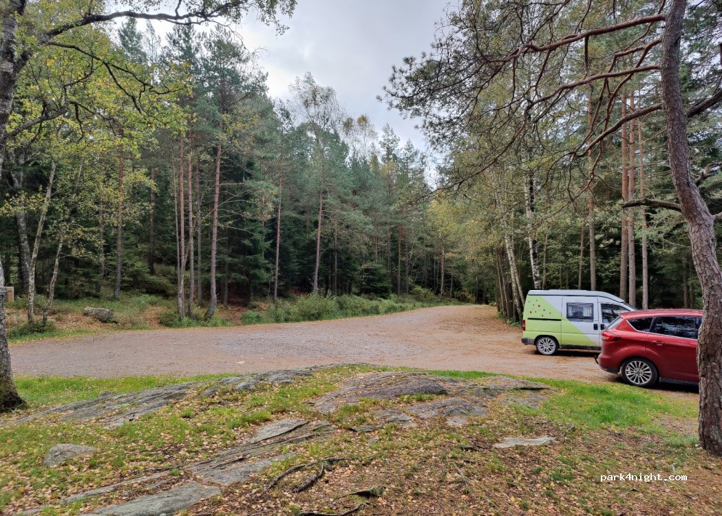 (442 92) Ucklum - Unnamed Road — foto 3
