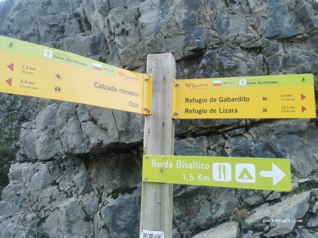 (22790) Hecho - Unnamed Road — foto 2