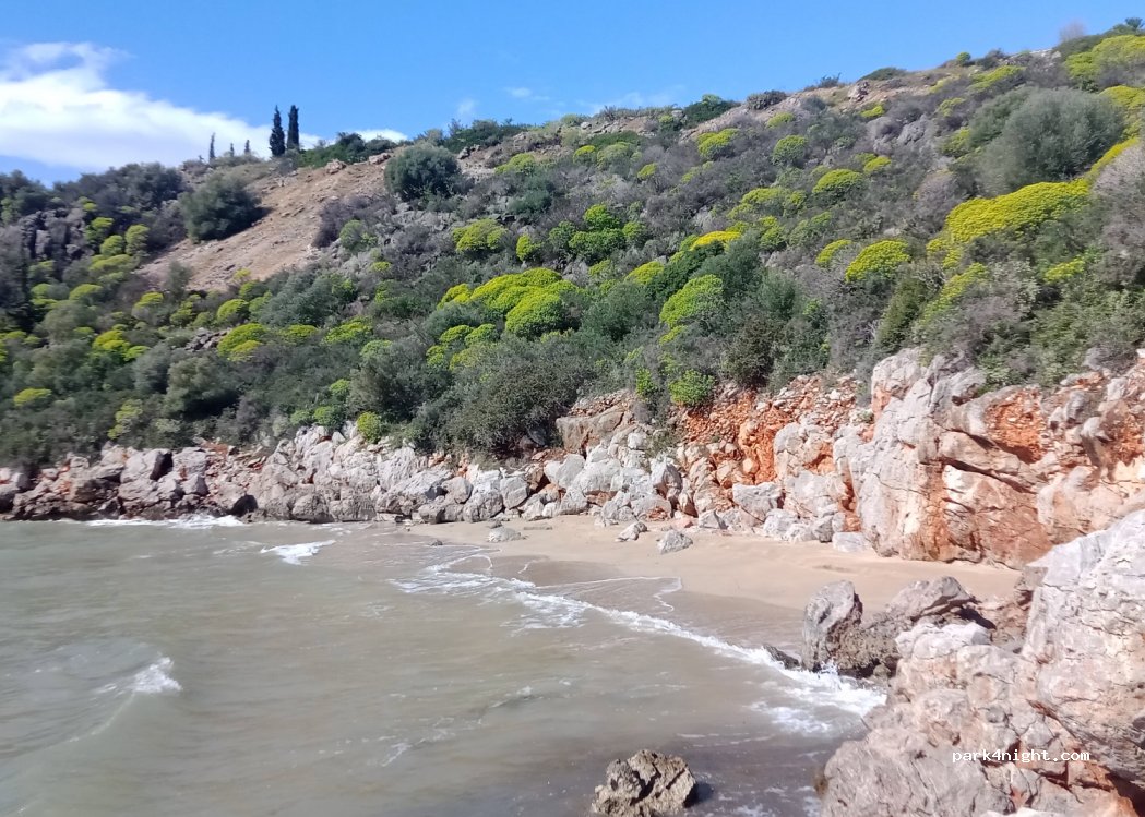 (330 52) Galaxidi - Ethniki Odos Antirriou Iteas — foto 2