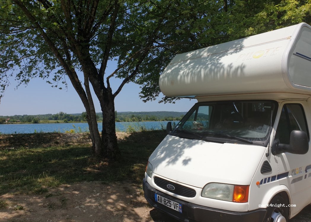 (01470) Serrières-de-Briord - — foto 3