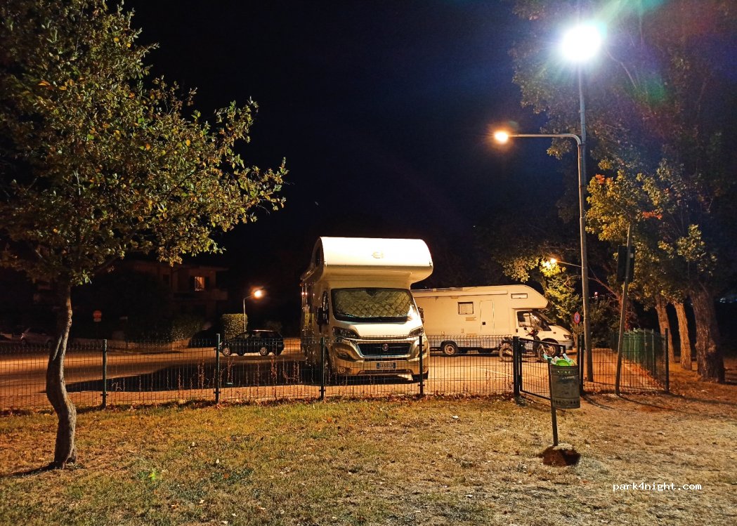 (61012) Gradara - 1 Via Bari — foto