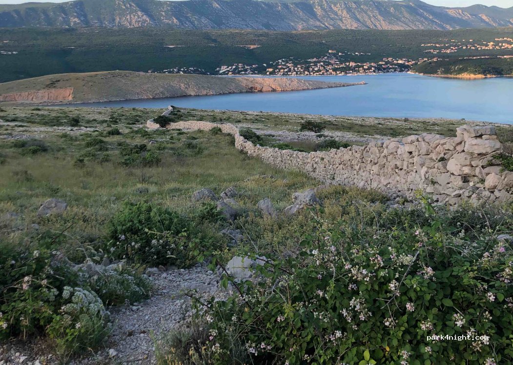 (51513) Omišalj - Unnamed Road — foto 4