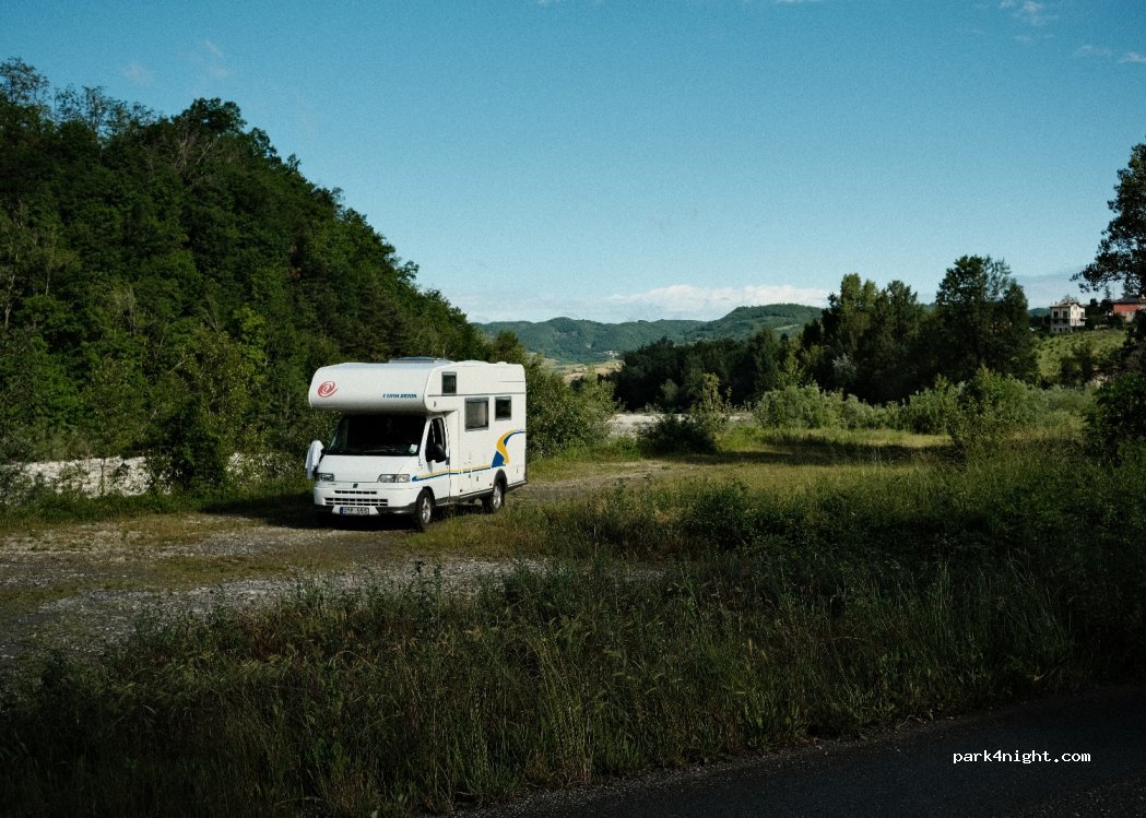 (27057) Carro - Frazione Carro — foto 4