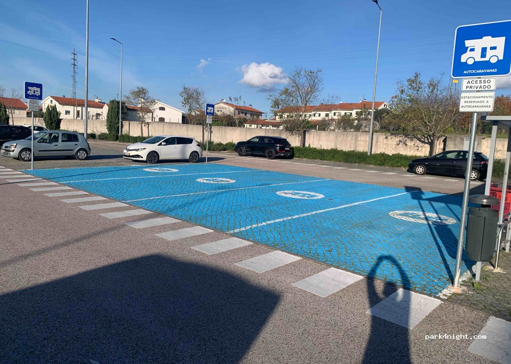 (3200) Lousã - Rua Doutor José Pinto de Aguiar — foto 5