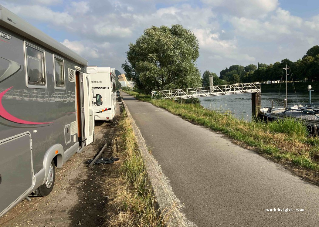 (76000) Rouen - 3 Quai du Pré aux Loups — foto 3