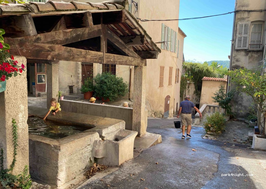 (83670) Barjols - 6 Rue des Boyers — foto 3