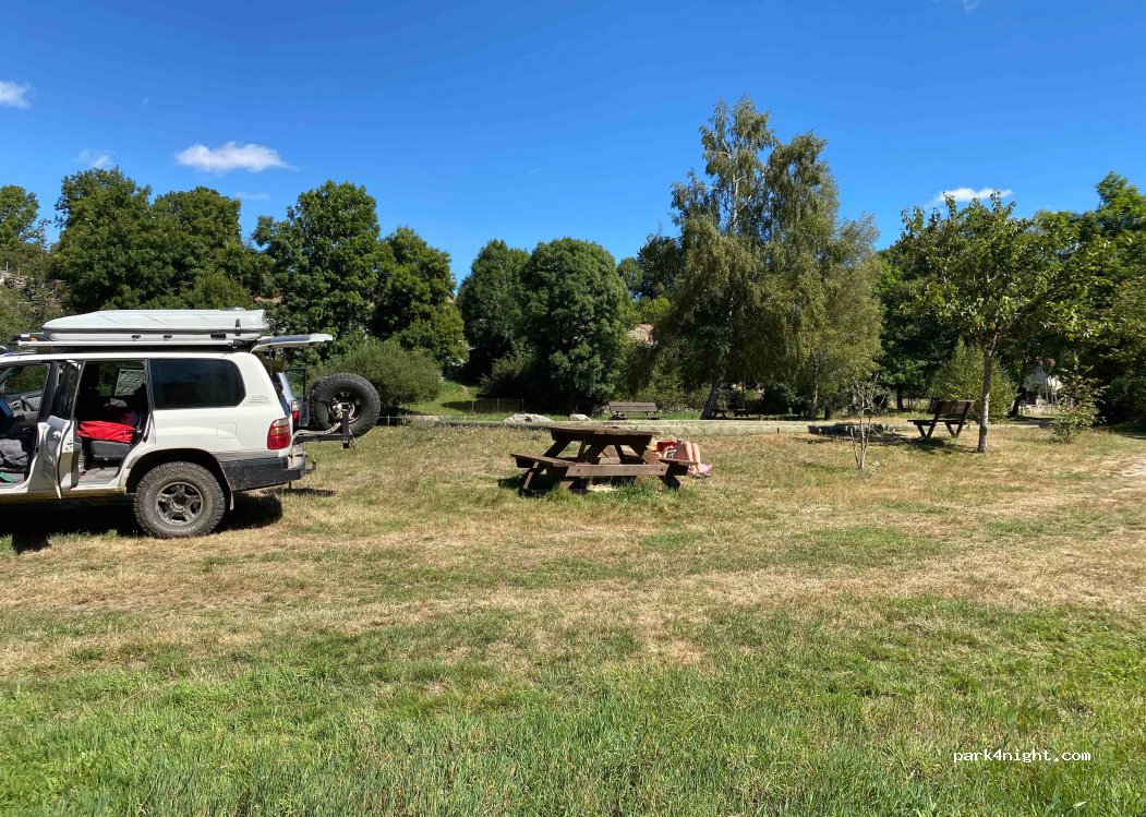 (07590) Cellier-du-Luc - Le Village — foto