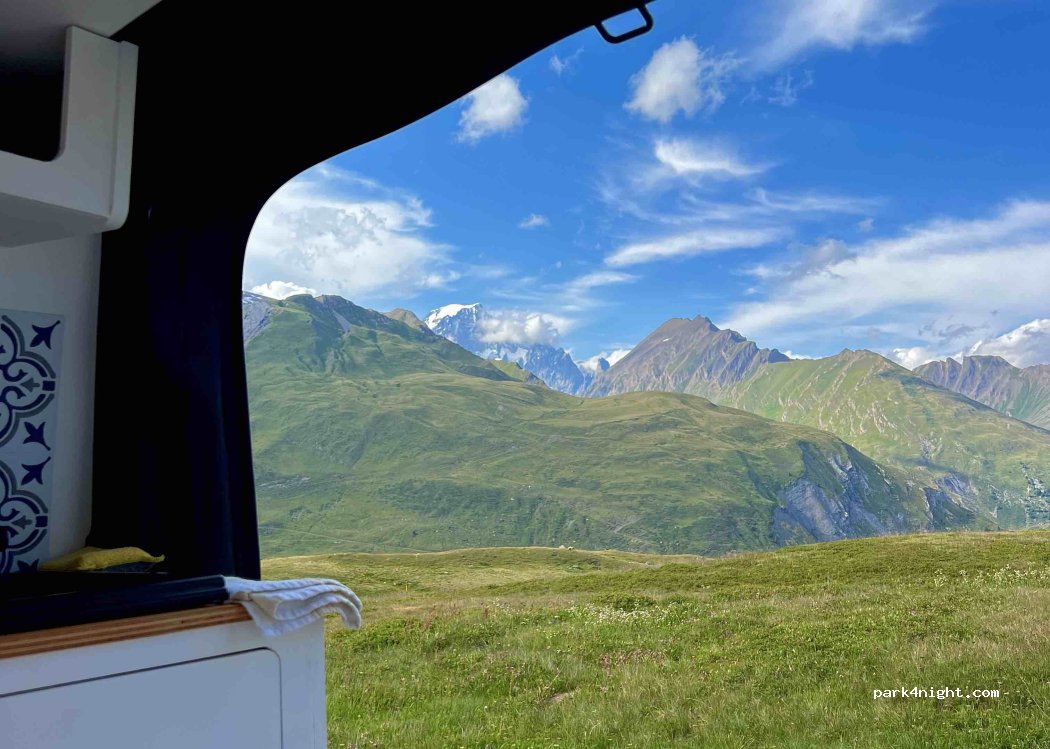 (11016) La Thuile - Strada Statale 26 della Valle d'Aosta — foto 5