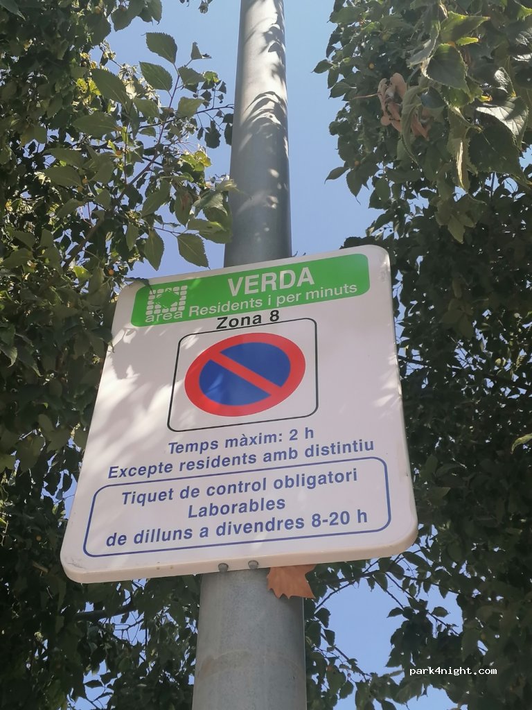 (08005) Barcelona - 100 Carrer del Doctor Trueta — foto 4