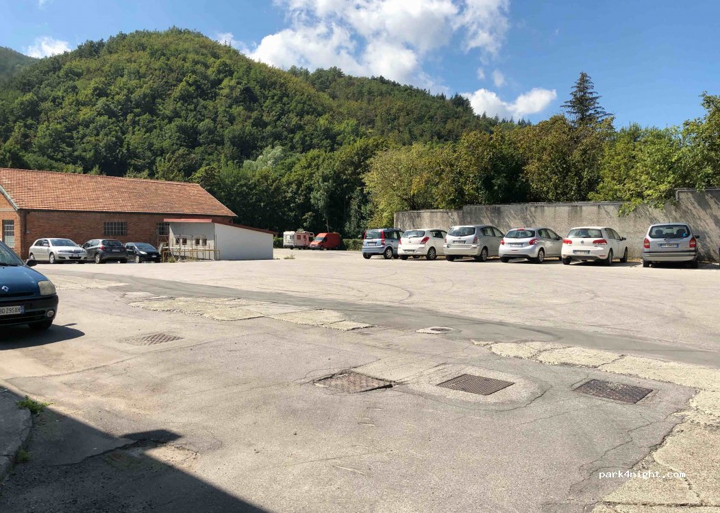 (51028) Campo Tizzoro - 325 Viale Luigi Orlando — foto