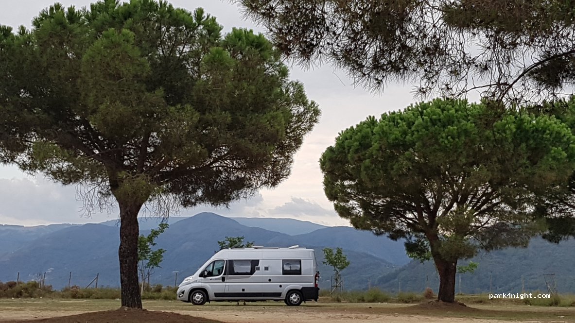 (98070) Castell'Umberto - Unnamed Road — foto