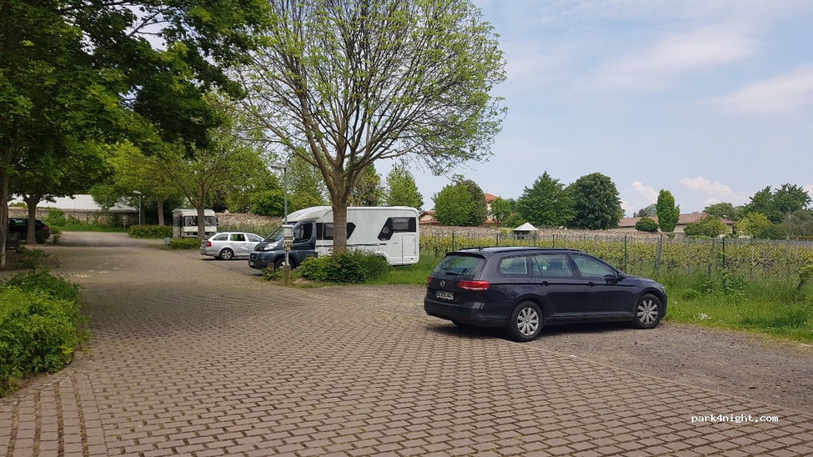 Wohnmobil Stellplatz Westhofen — foto 2