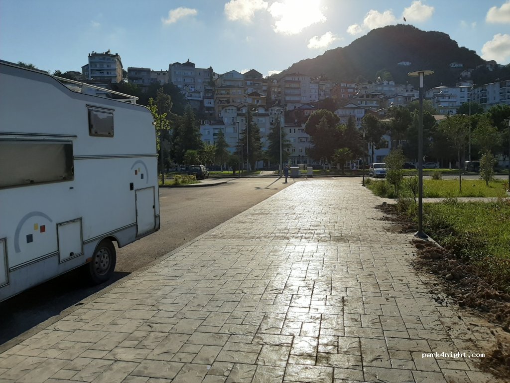 (52750)  - 58a Cumhuriyet Caddesi — foto