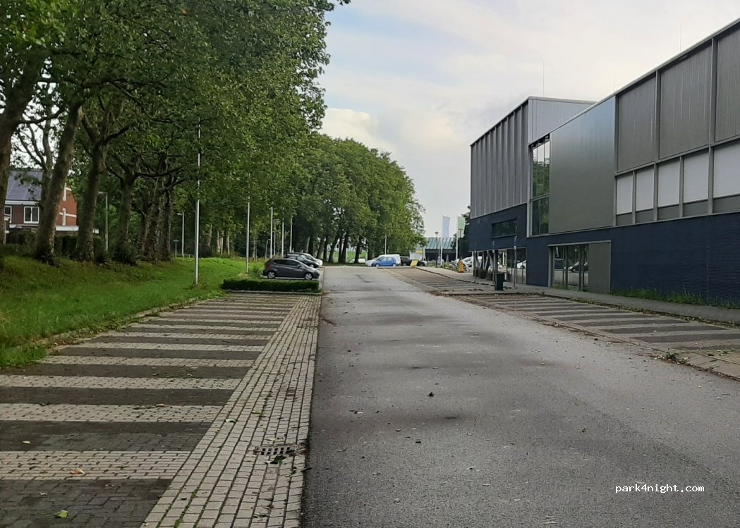 (4133 NA) Vianen - 1 Westelijke Parallelweg — foto 3