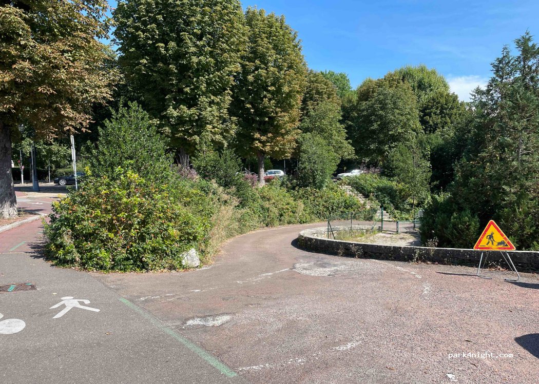 (21200) Beaune - 17 Avenue de la République — foto 3