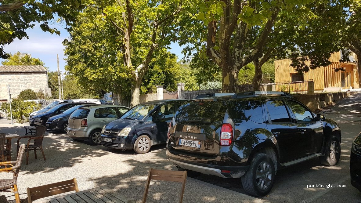 (30700) Sanilhac-Sagriès - 1 Allée des Platanes — foto