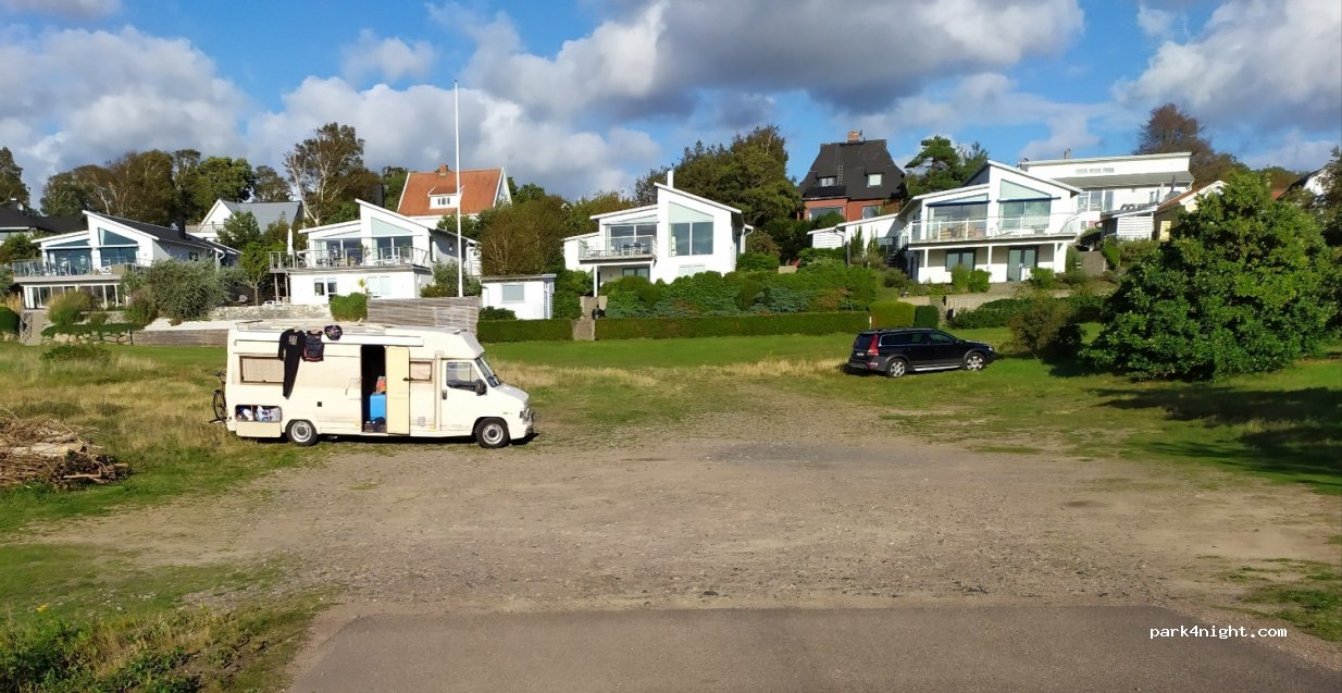 (262 61) Ängelholm - 31B Vinkelvägen — foto