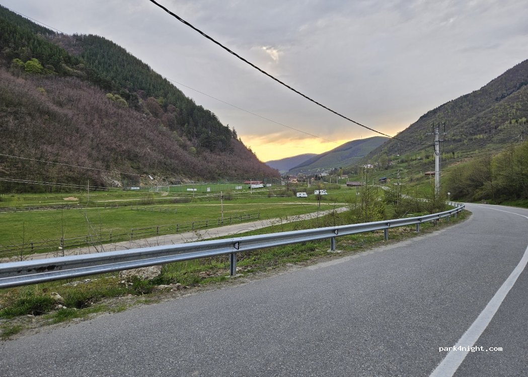 () Gura Râului - DJ106M — foto 4