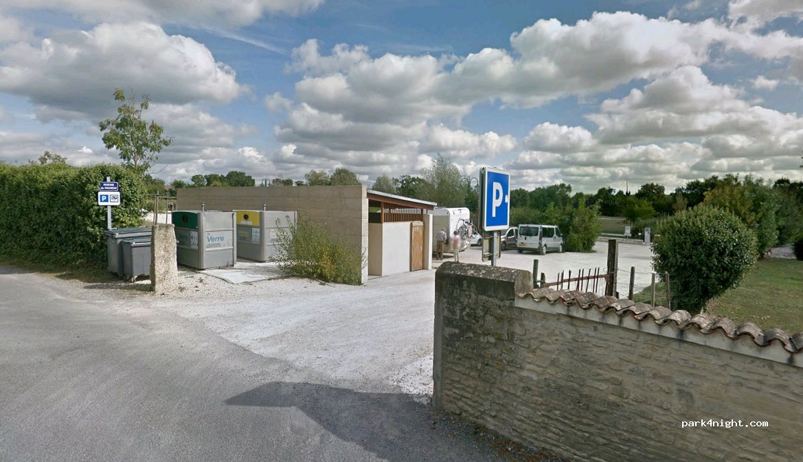 Aire Communale du Praineau — foto