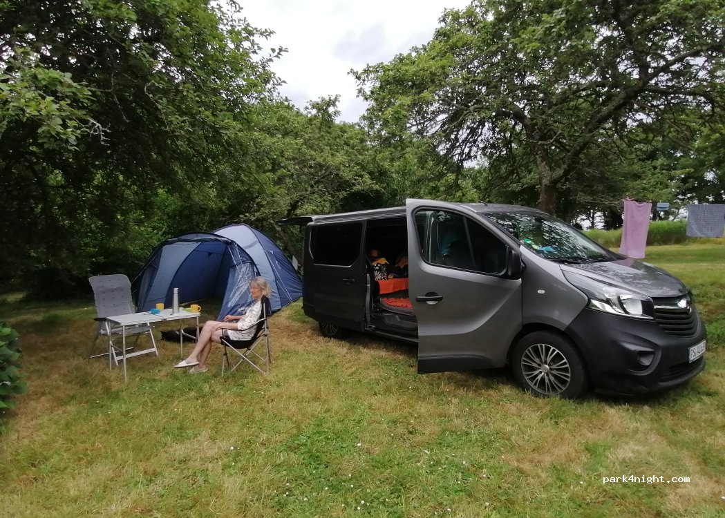 Camping Happiness Side Pre — foto 5