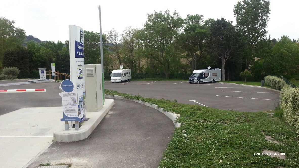 (11150) Villasavary - RD 623 Chemin des Canonges — foto