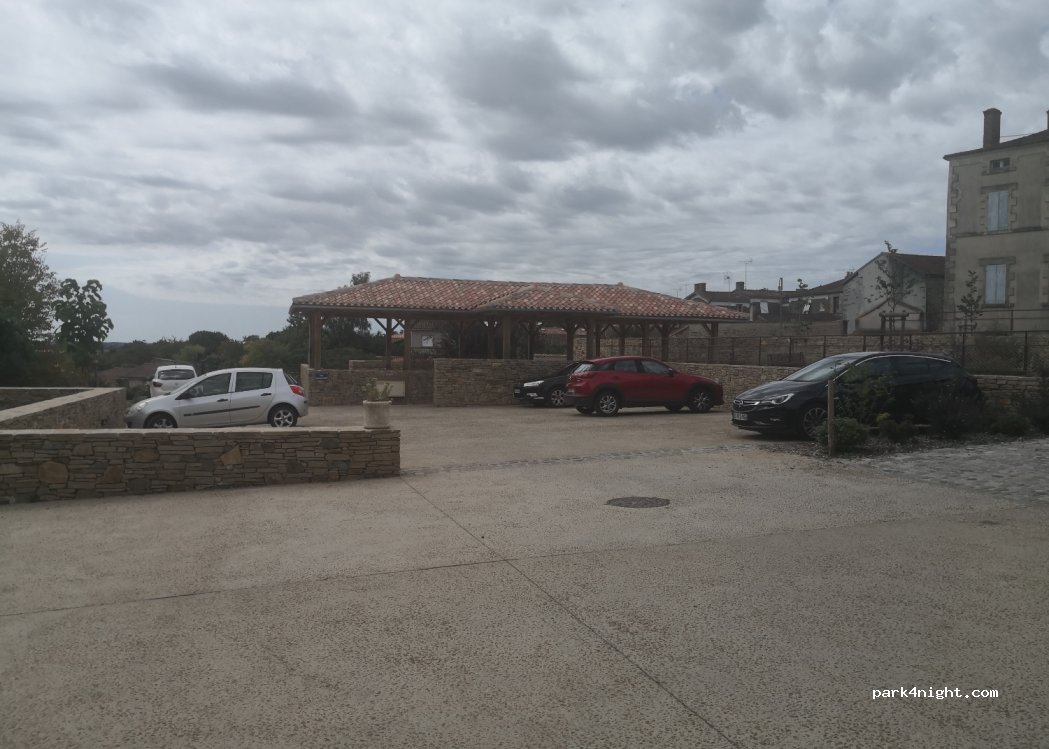 (85640) Mouchamps - 4 Rue de l'Église — foto
