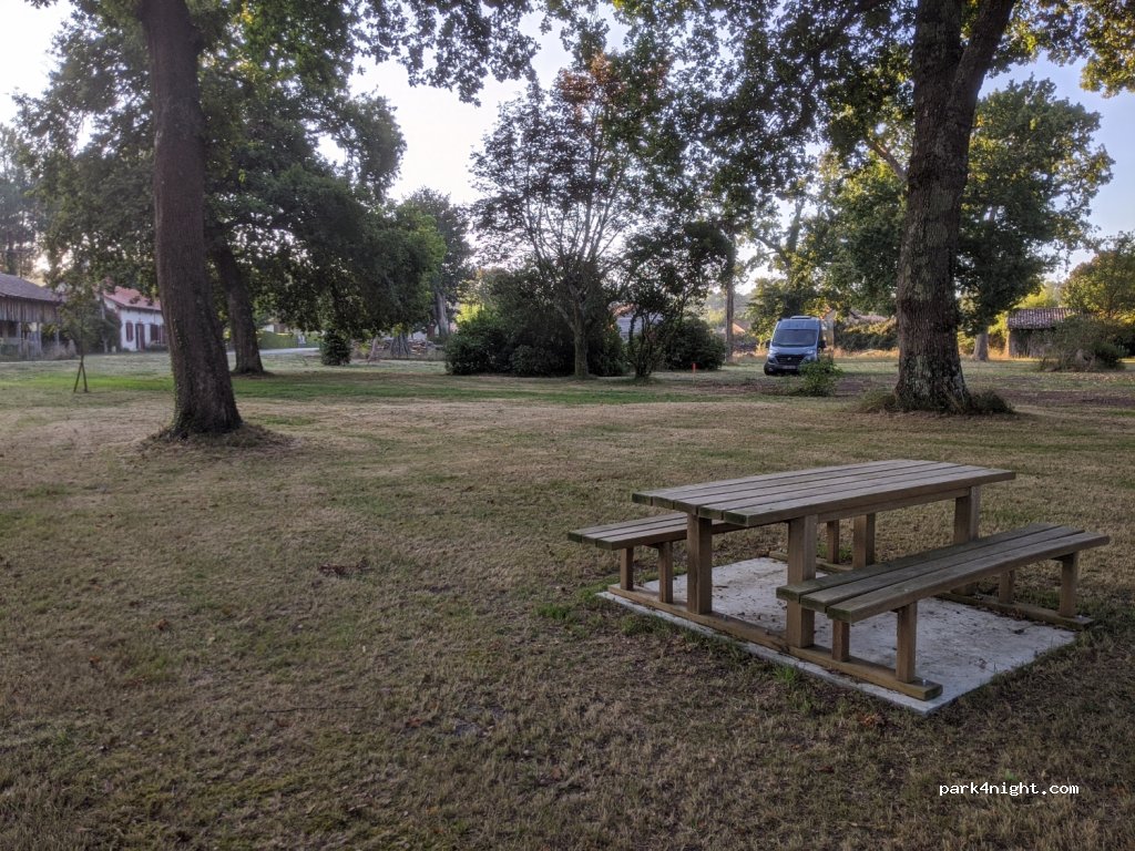(40550) Saint-Michel-Escalus - 164 Route Mairie — foto