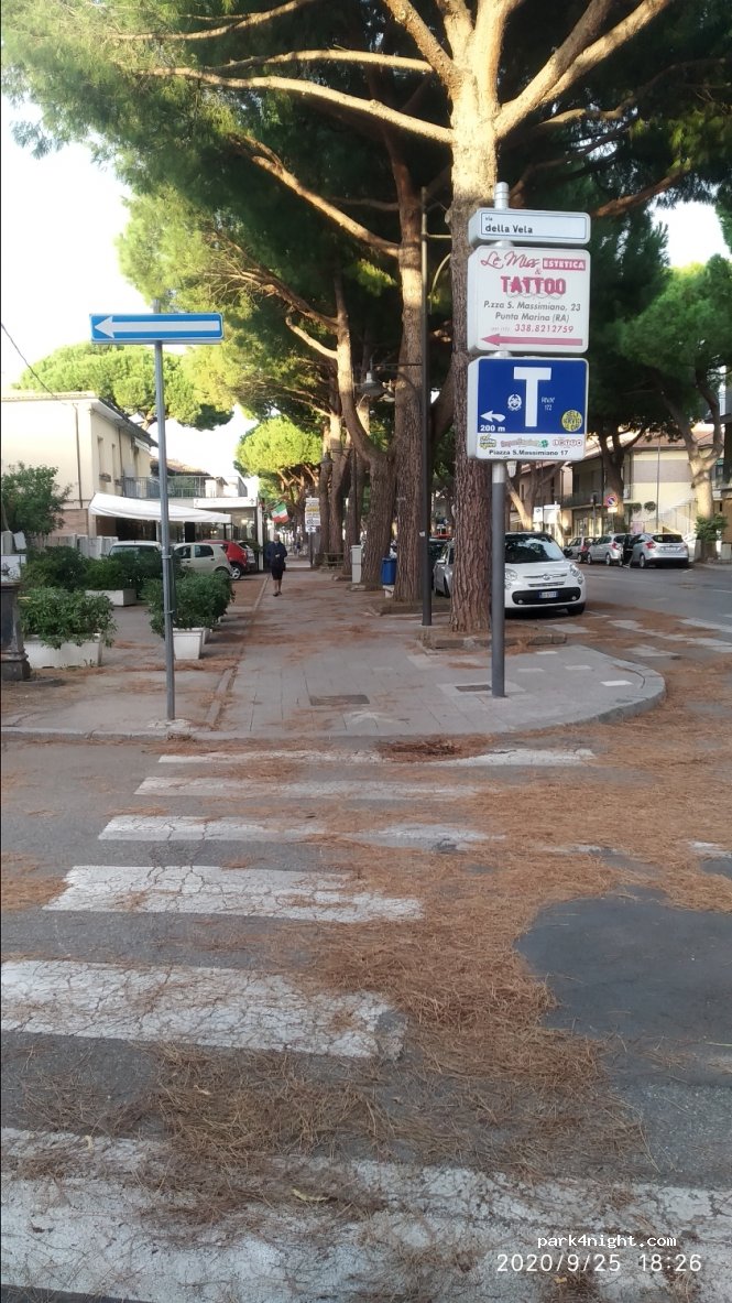 (48122) Punta Marina - 55 Viale dei Navigatori — foto