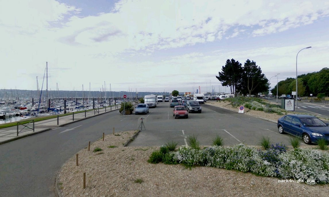 (29200) Brest - 347-513 Rue Eugène Berest — foto