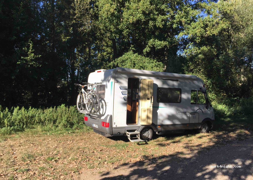 (41800) Artins - 1 Bis Rue des Teinturiers — foto
