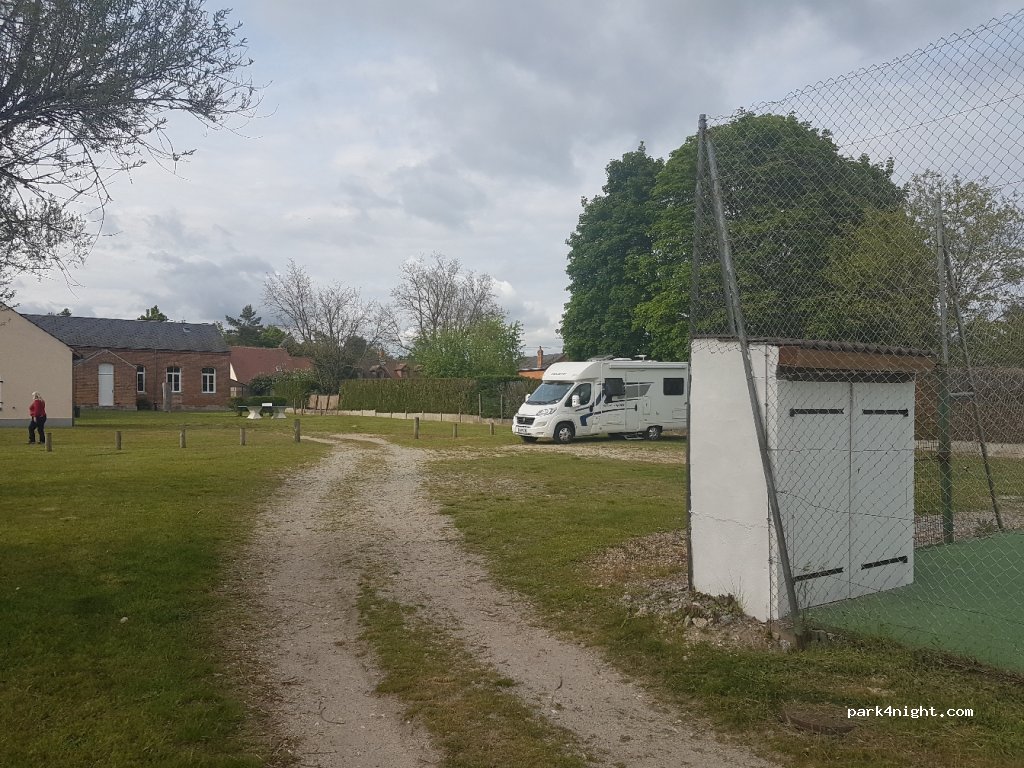 (45510) Vannes-sur-Cosson - 4 Chemin du Tennis — foto