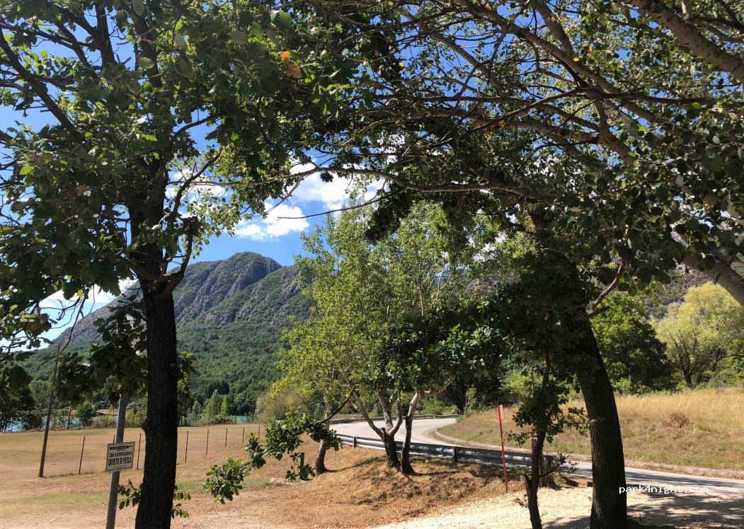 (86071) Castel San Vincenzo - 12A Viale Mainarde — foto