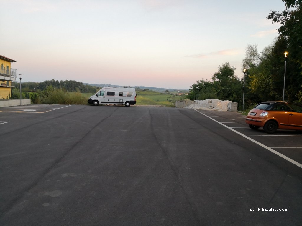 (12065) Monforte d'Alba - 27 Strada Provinciale 9 — foto 2