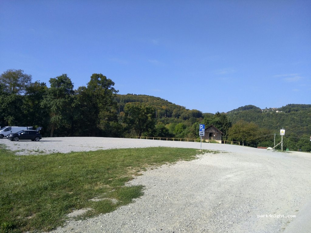 (8220)  - 1 Grič pri Klevevžu — foto