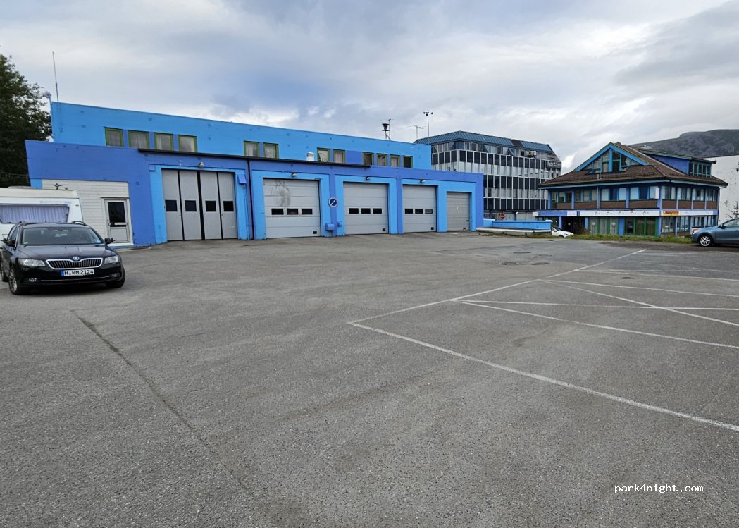 (8400) Sortland - 72 Vesterålsgata — foto 3