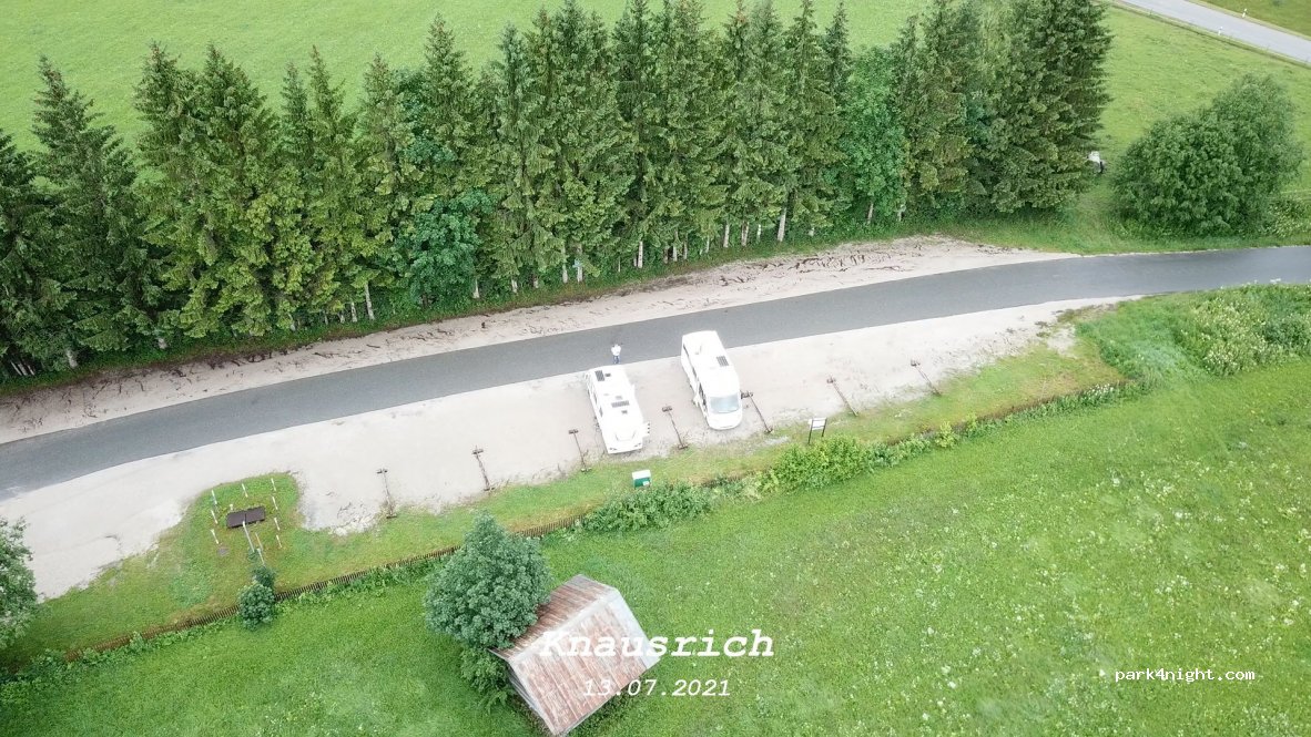 Wohnmobilstellplatz vor dem Campingplatz Tennsee — foto 3