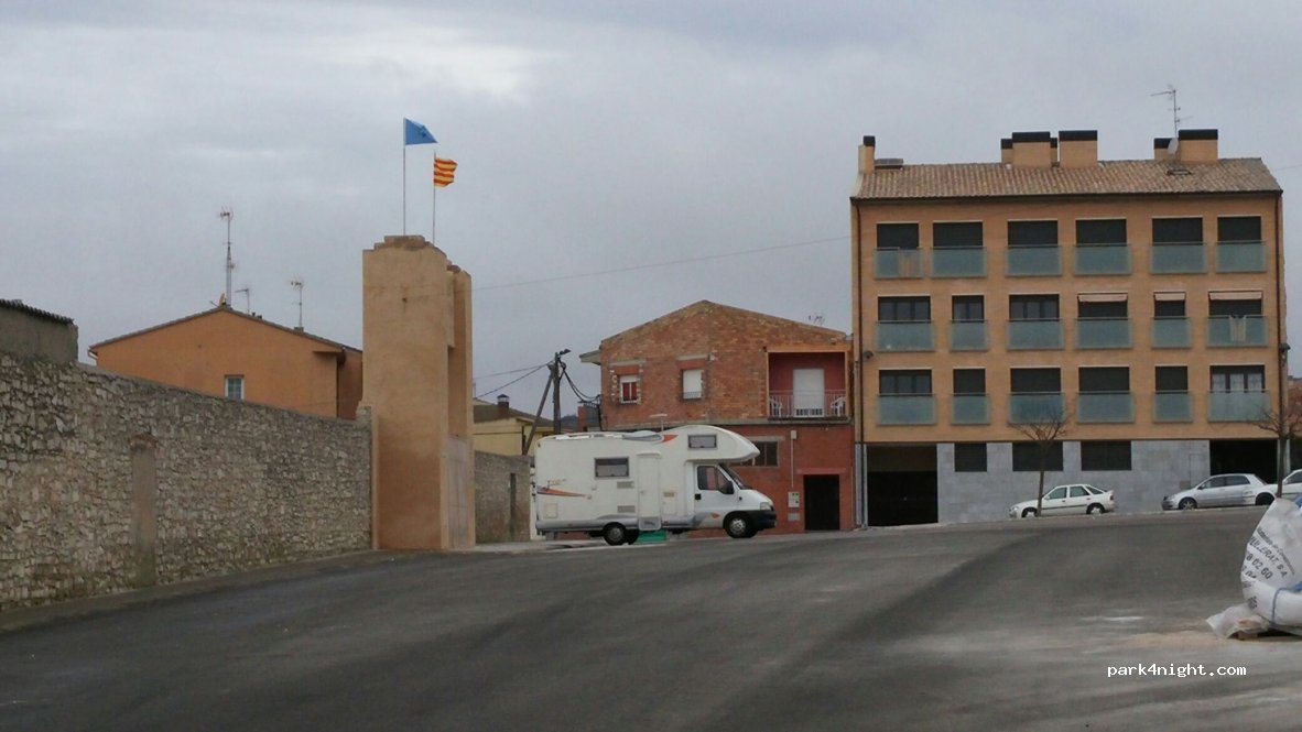 (43420) Santa Coloma de Queralt - 8 Carrer Francesc Macia — foto 2