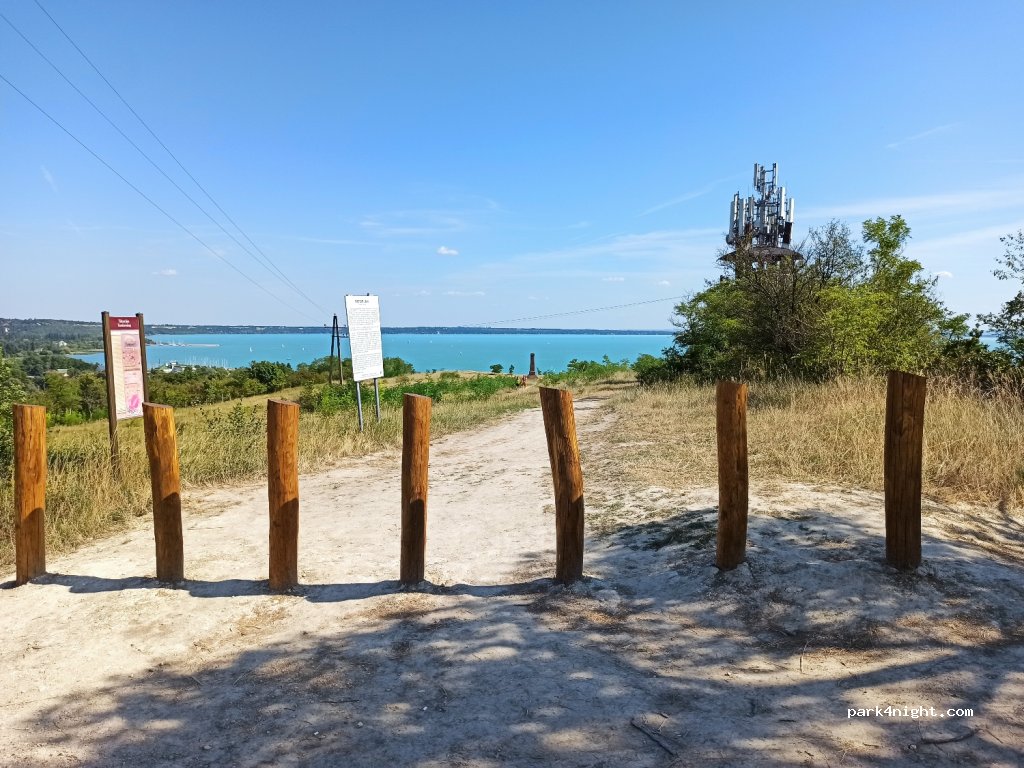 (8174) Balatonkenese - 60 Partalja utca — foto 2