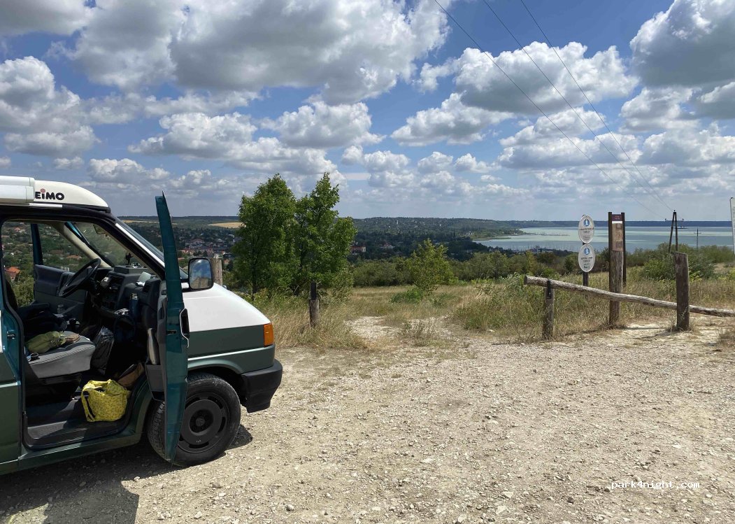(8174) Balatonkenese - 60 Partalja utca — foto 4