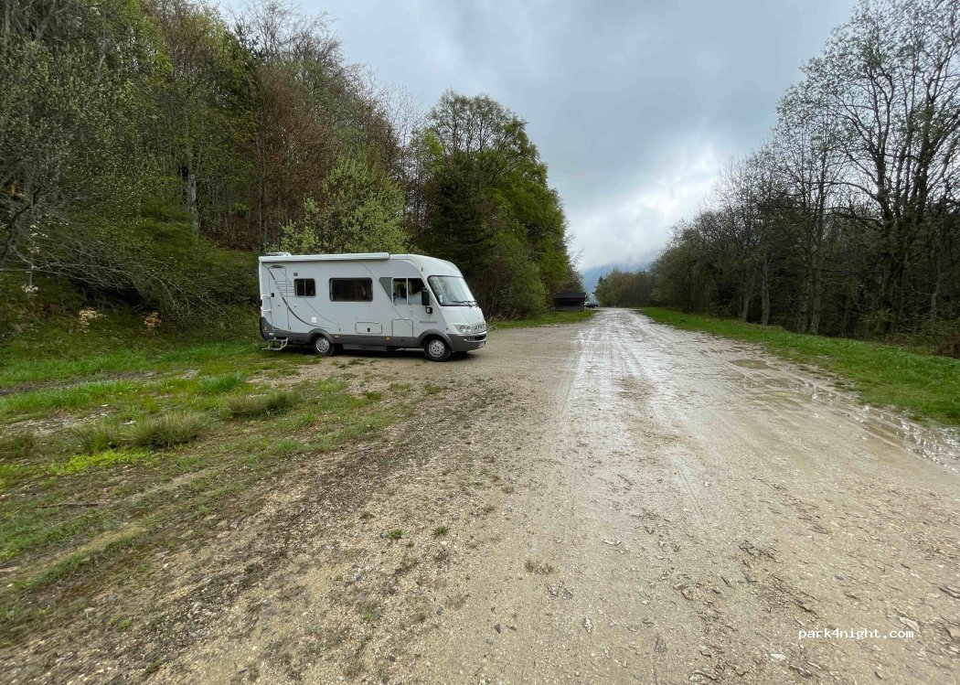 (38650) Château-Bernard - Route de Mauret — foto 2