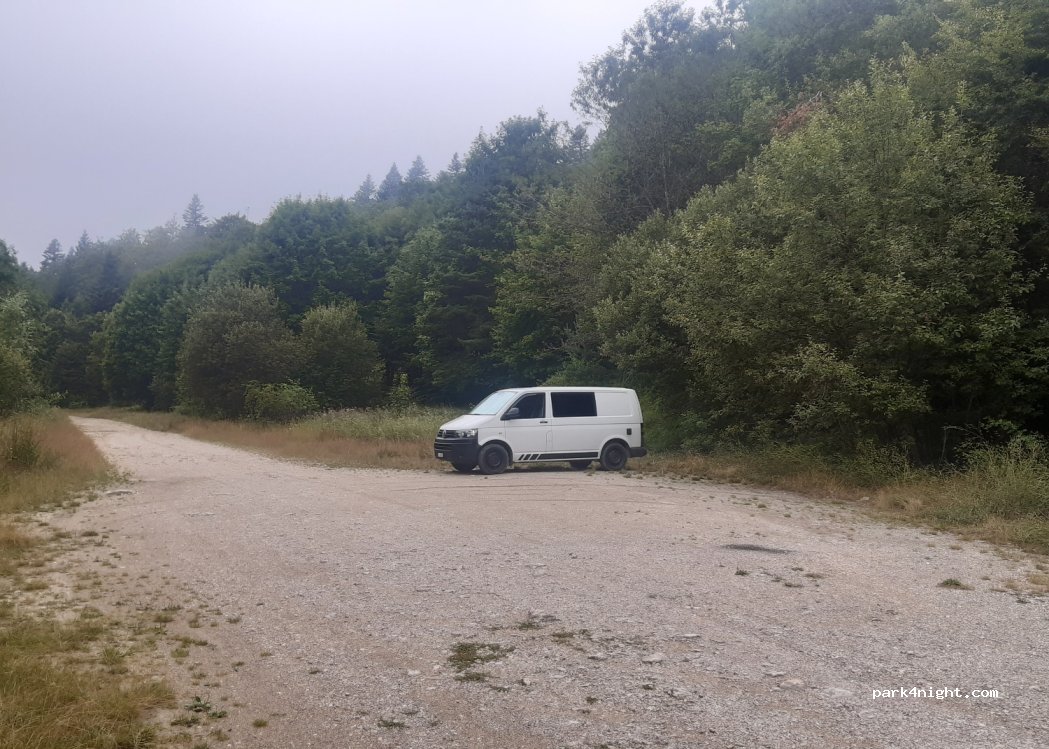 (38650) Château-Bernard - Route de Mauret — foto 3