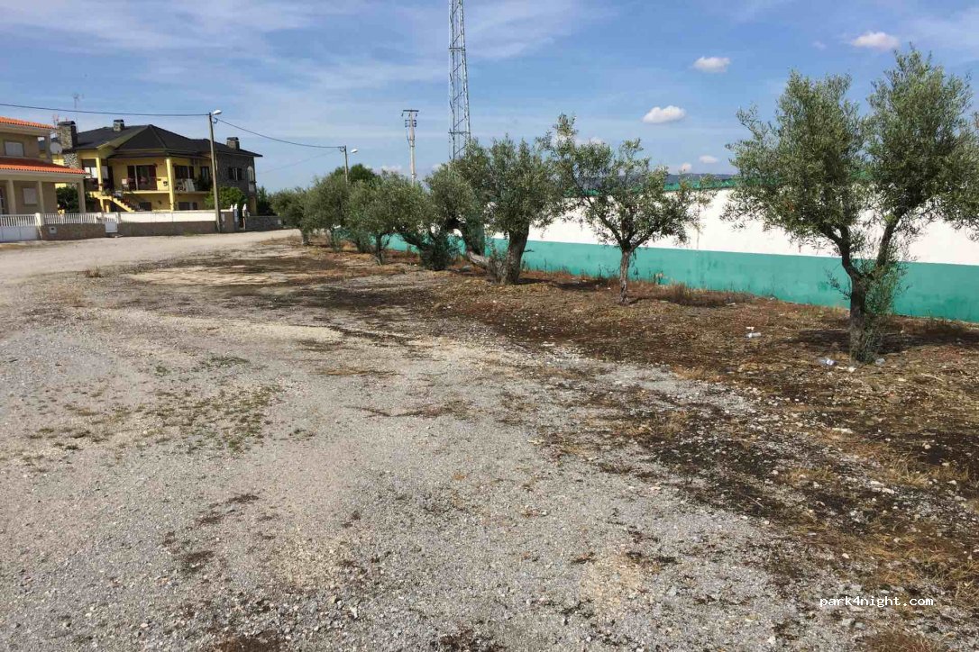 () Vila Nova de Foz Côa - 1 Largo São Sebastião — foto